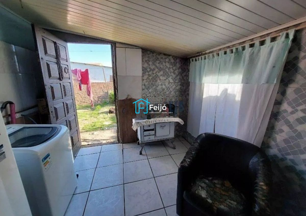 Casa 3 dormitórios no Balneário Pinhal