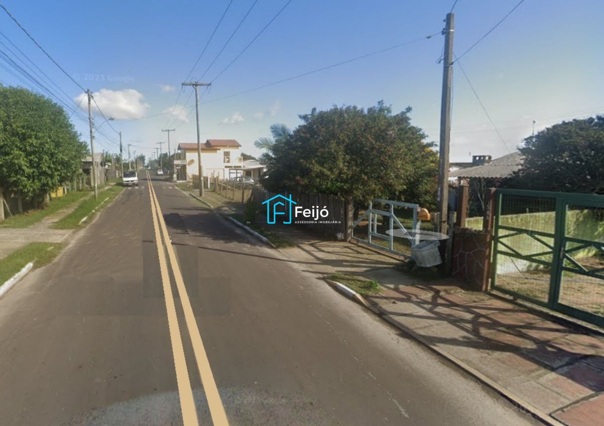 Casa 3 dormitórios no Balneário Pinhal