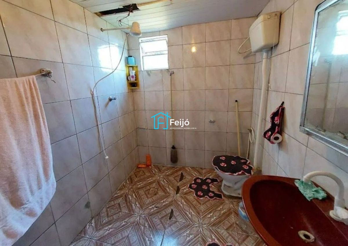 Casa 3 dormitórios no Balneário Pinhal