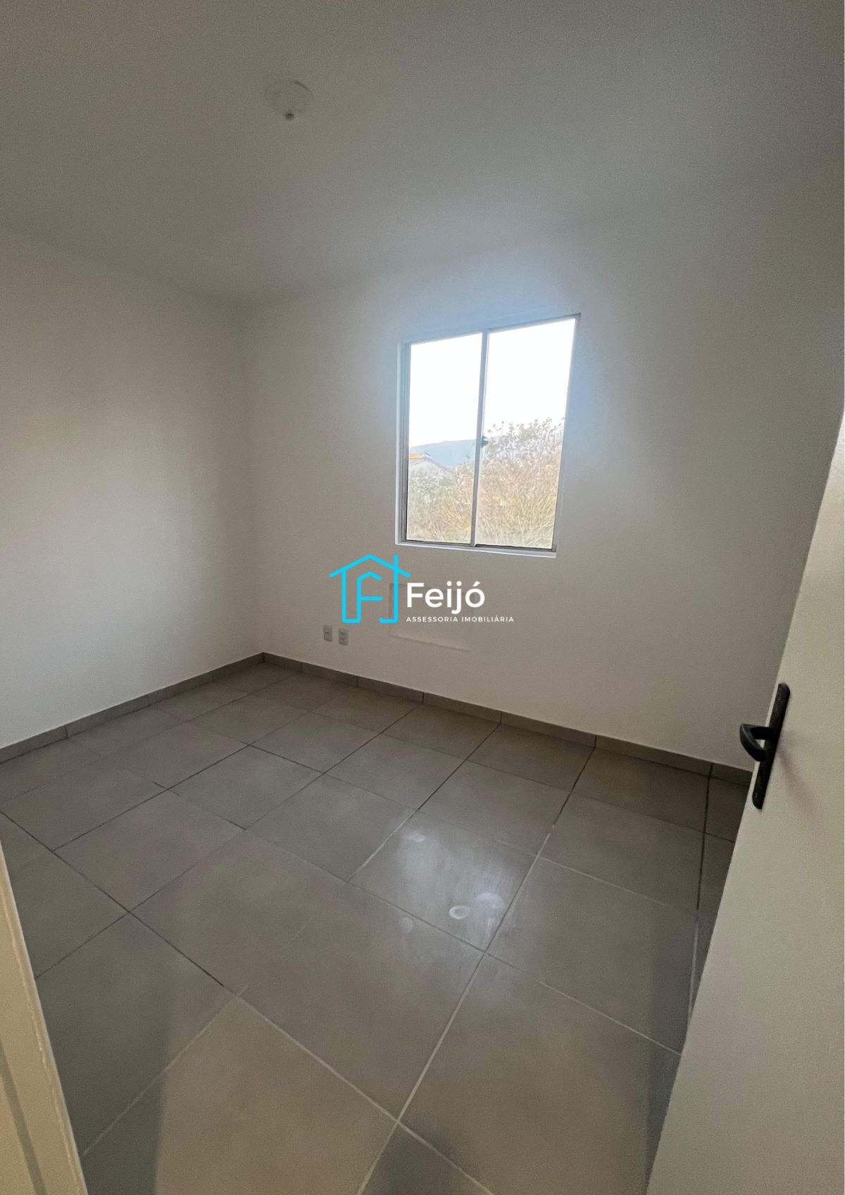 Apartamento à venda com 2 quartos, 38m² - Foto 7