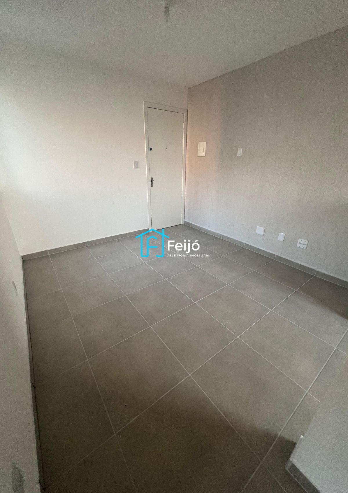 Apartamento à venda com 2 quartos, 38m² - Foto 6