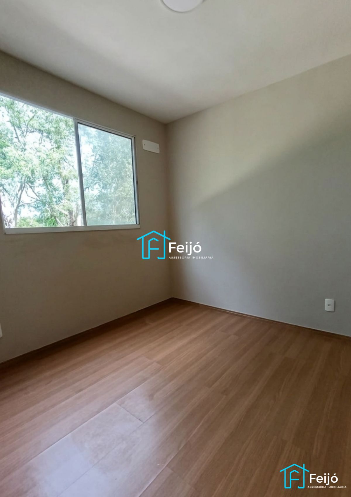 Apartamento 2 dormitórios no Porto dos Canários - Restinga Nova