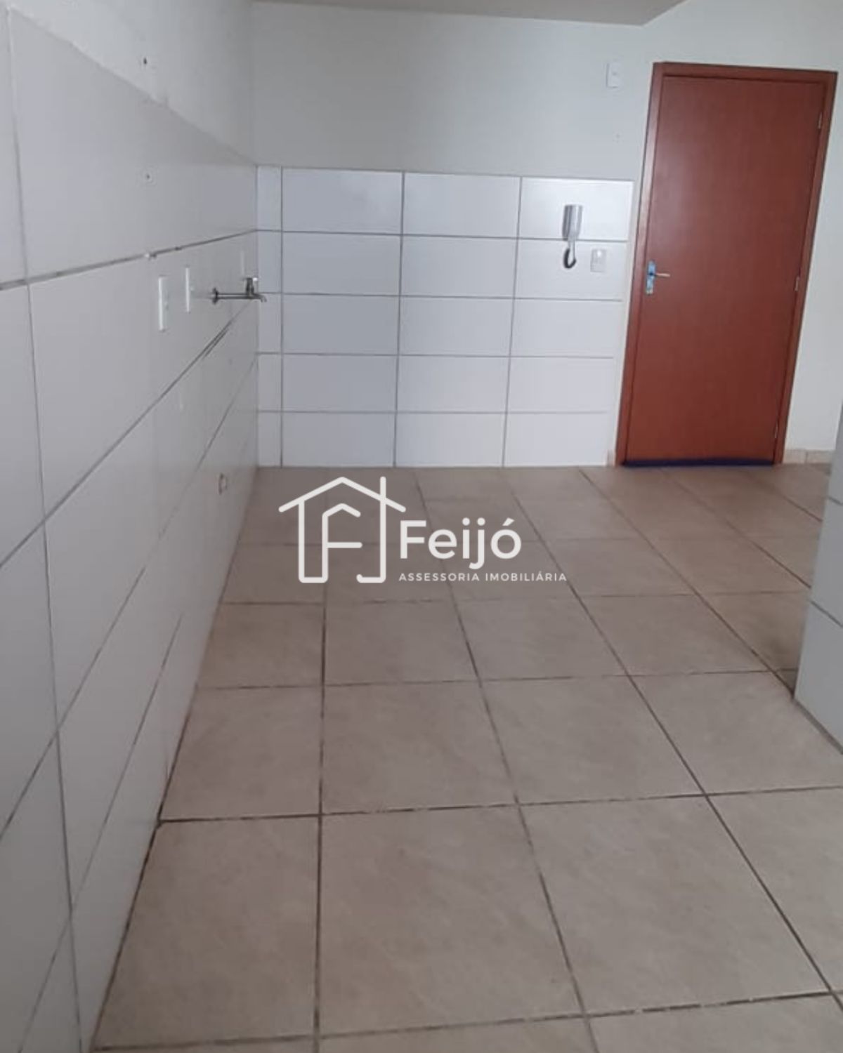 Apartamento 2 dorm. No Chapéu do Sol - Prox. Av. Juca Batista