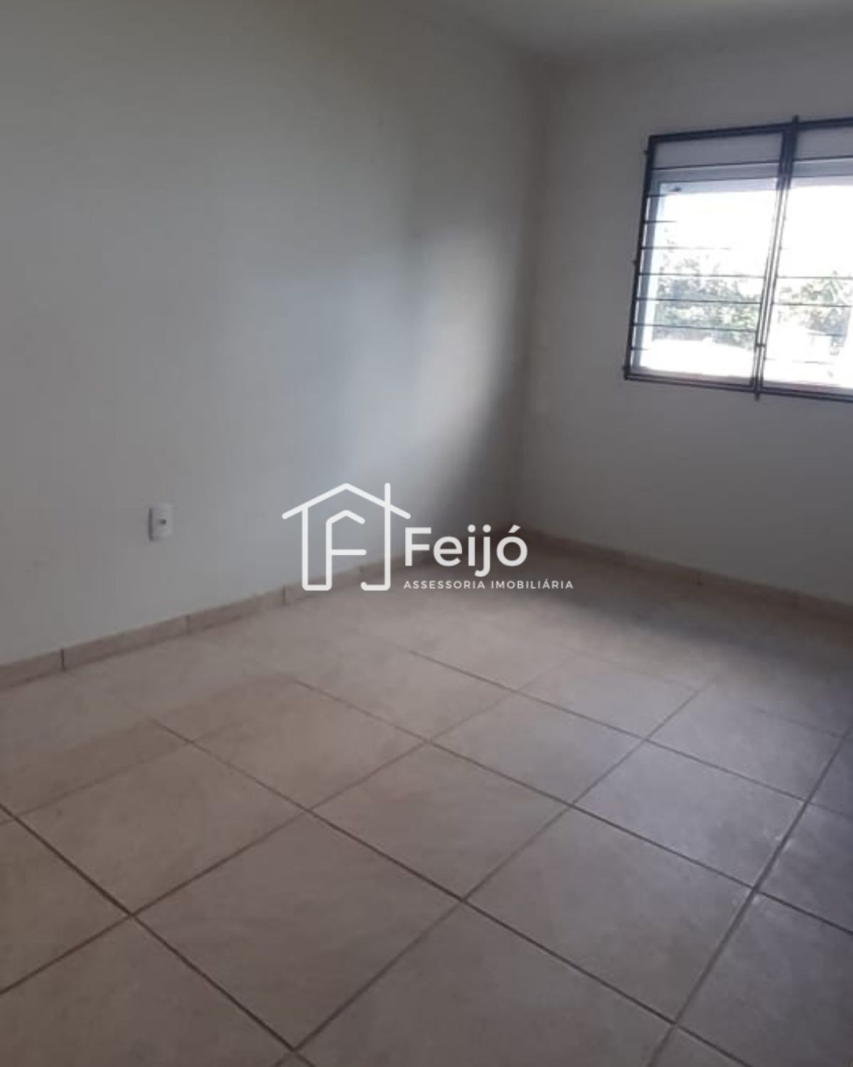 Apartamento 2 dorm. No Chapéu do Sol - Prox. Av. Juca Batista