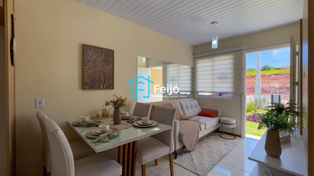Casa à venda com 2 quartos, 43m² - Foto 5