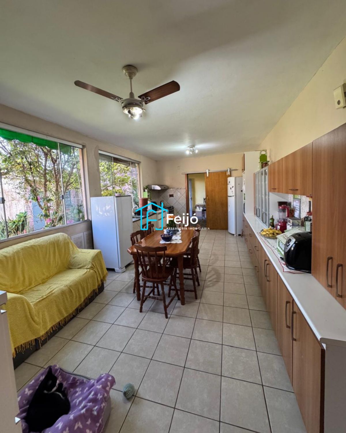 Casa 4 dormitórios com 2 pisos na Restinga Nova