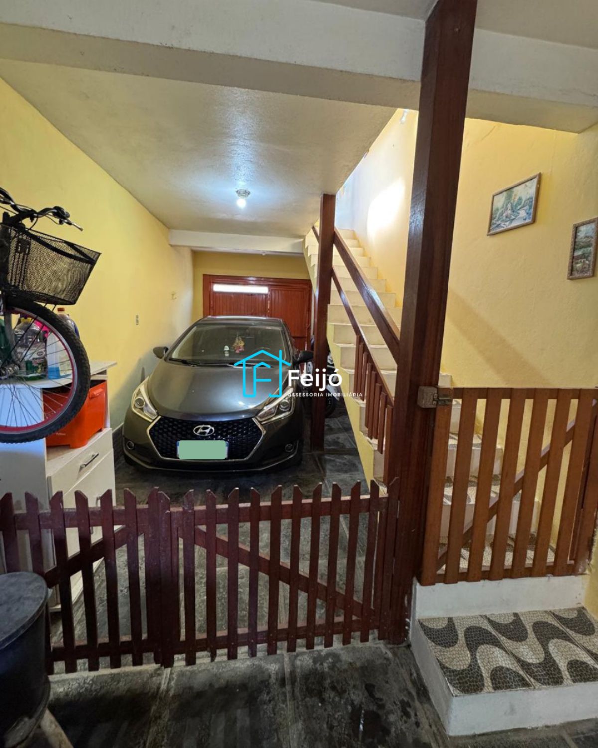 Casa 4 dormitórios com 2 pisos na Restinga Nova