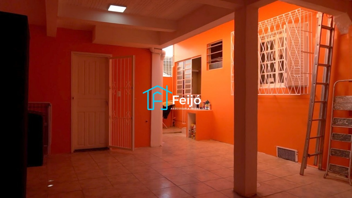 Casa 3 dormitórios no Bairro Teresópolis