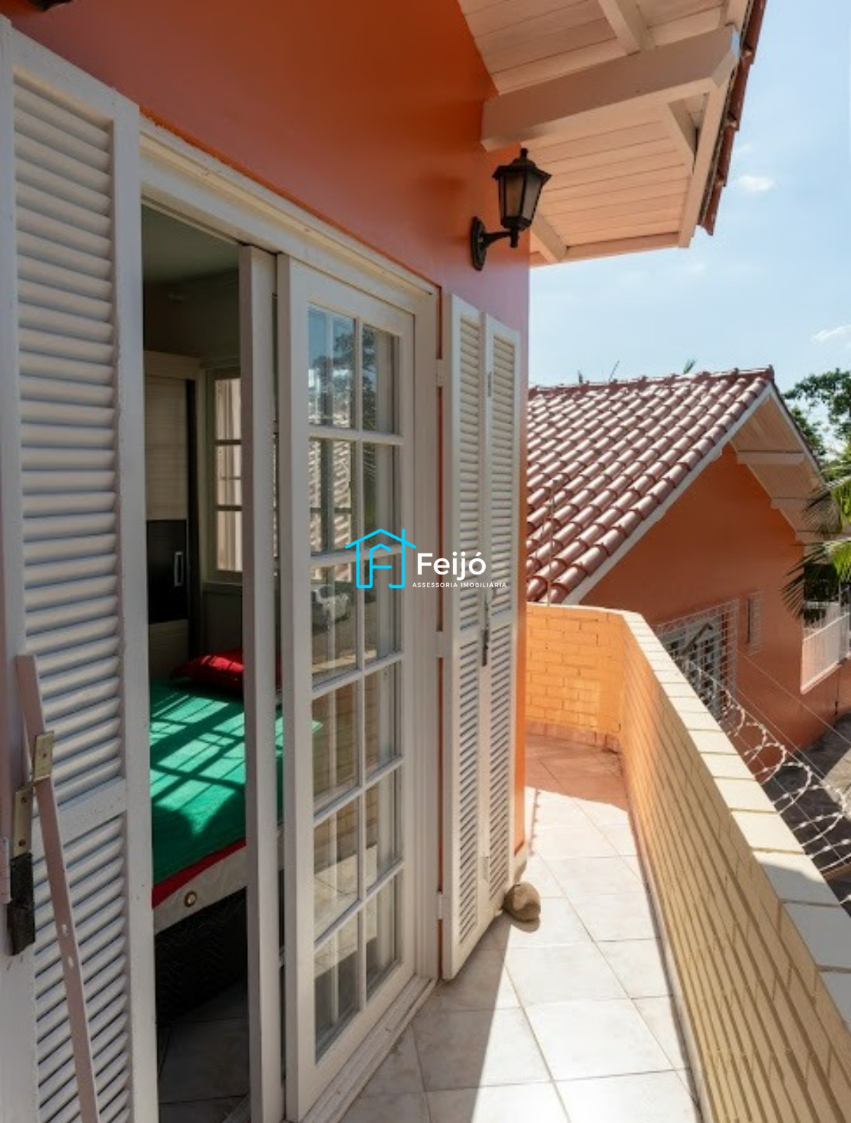 Casa 3 dormitórios no Bairro Teresópolis