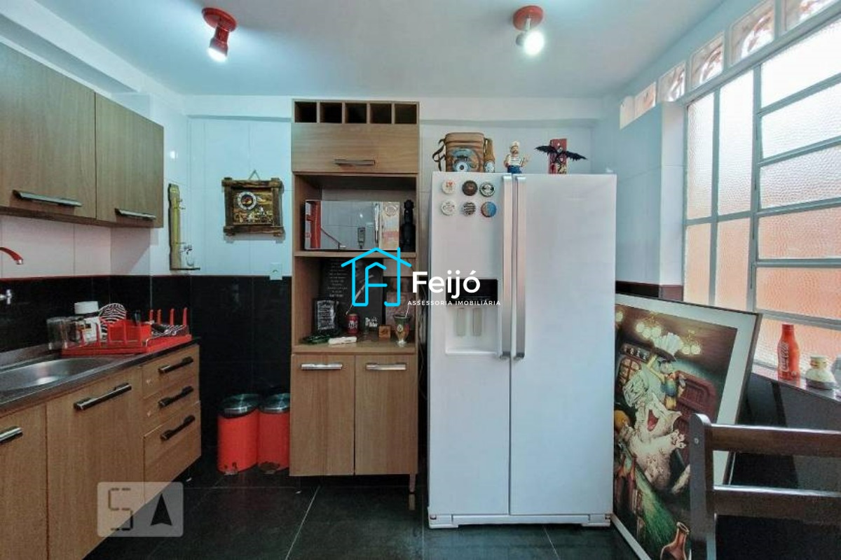 Casa 3 dormitórios no Bairro Teresópolis