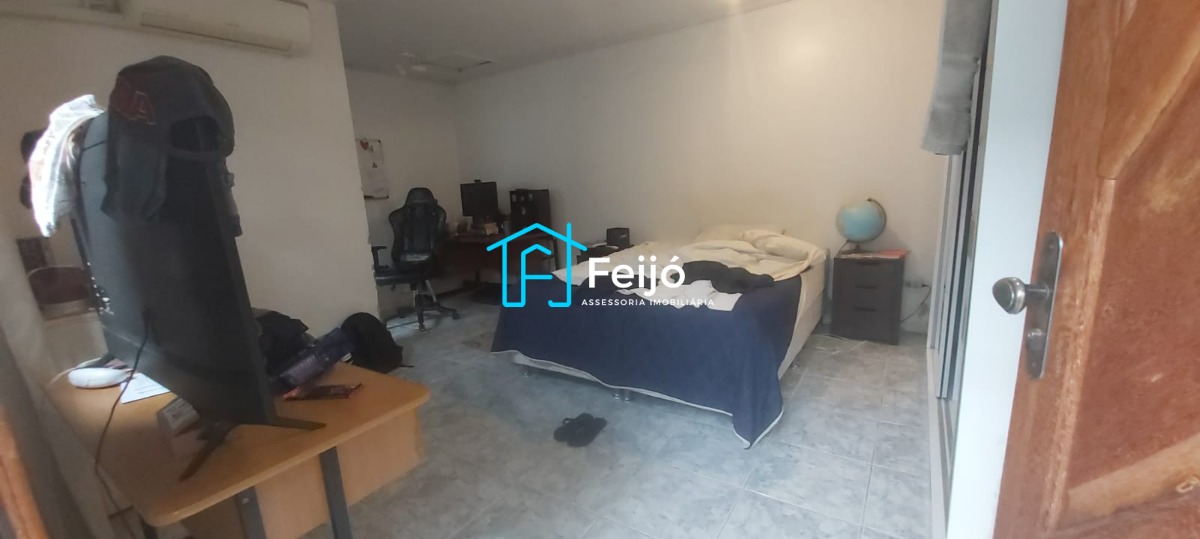 Casa 3 dormitórios próximo ao Barra Shopping - Bairro Cristal