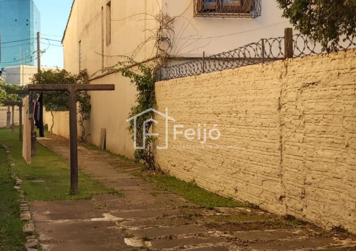Apartamento 2 dormitórios com ótima vista ao lado do Barra Shopping Sul