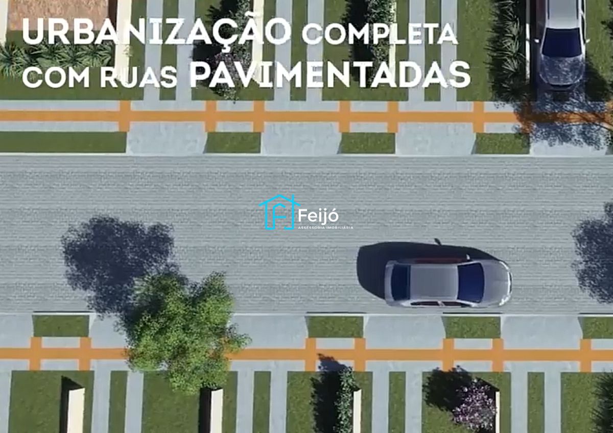 Casa 2 dormitórios com pátio fundos e frente com box para carro - Cachoeirinha
