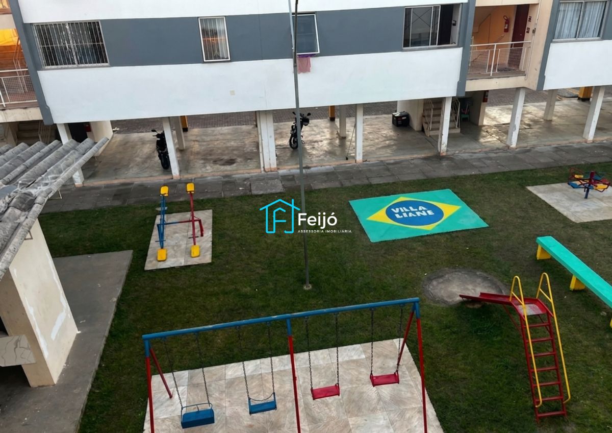 Apartamento 2 dormitórios reformado com, box fixo na Restinga